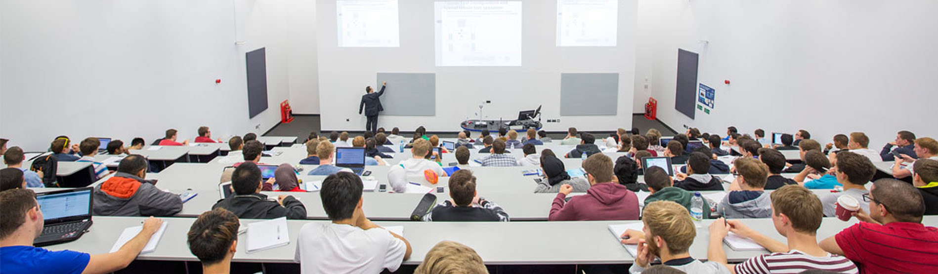 A full lecture theatre