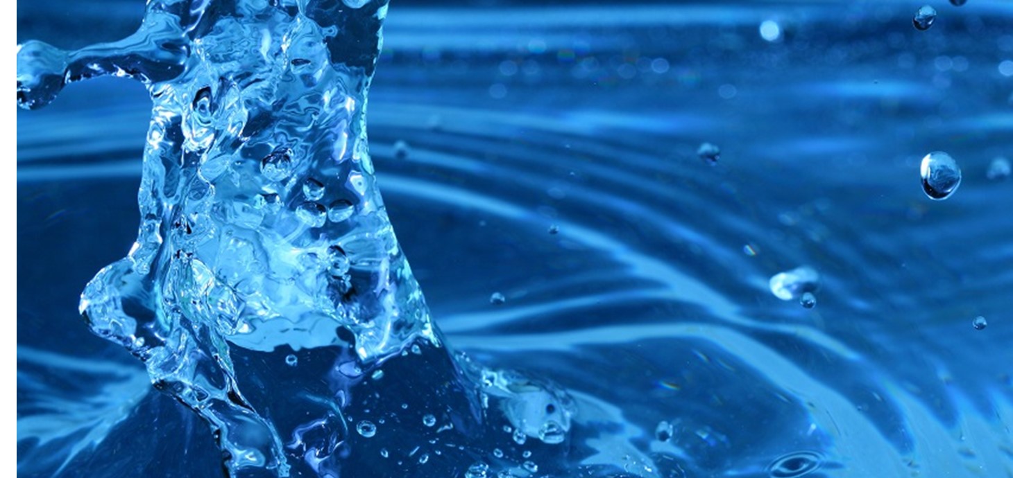 Water drops: a new method of converting seawater into drinking water, which could be useful in disaster zones where there is limited electrical power, has been developed by a team of scientists including a Swansea University expert.