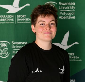 Poppy Hughes - Sport Scholar 